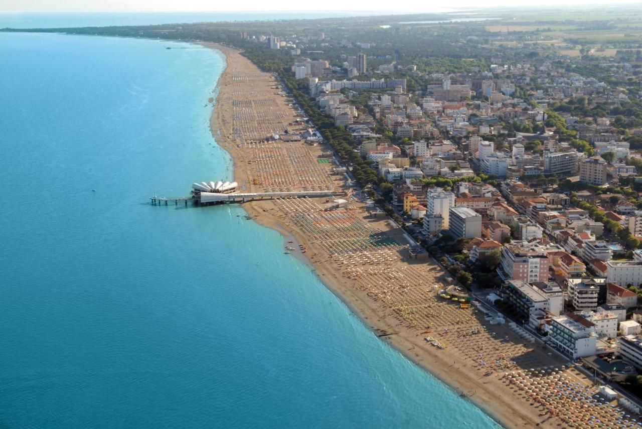 Appartamenti Las Palmas Lignano Sabbiadoro Exteriér fotografie